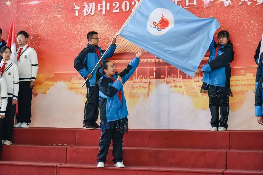 卑鄙的小妖精